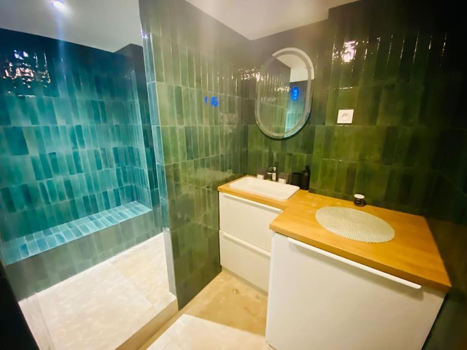 "Le Refuge" Duplex Quartier Haut, Climatise Sete Ngoại thất bức ảnh